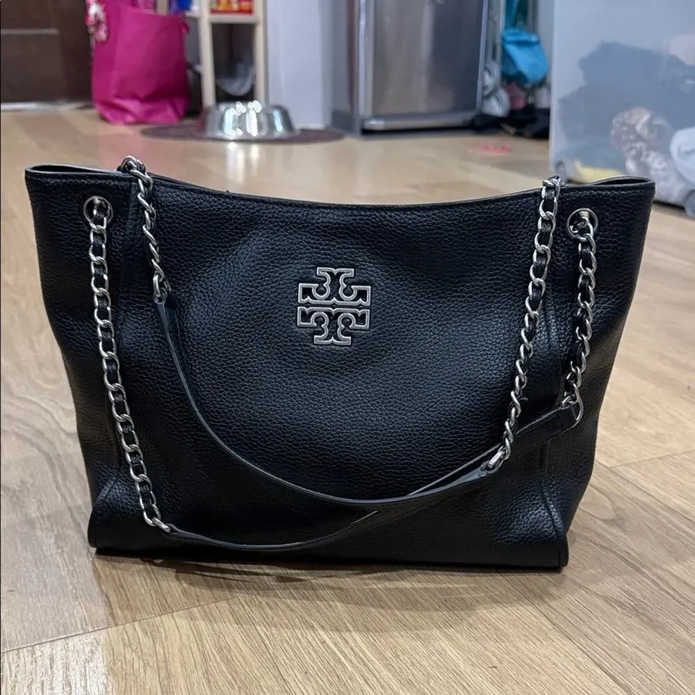 Tory Burch Britten Small Slouchy Tote Bag in Black Leather and Silver Hardware